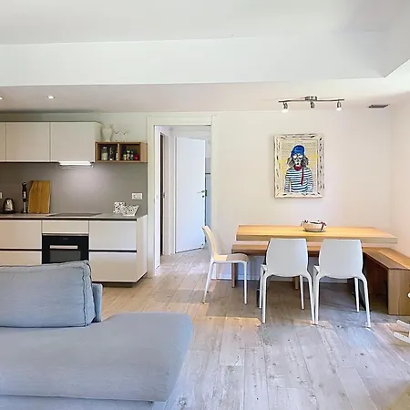Appartamento Jolanda By Interhome *